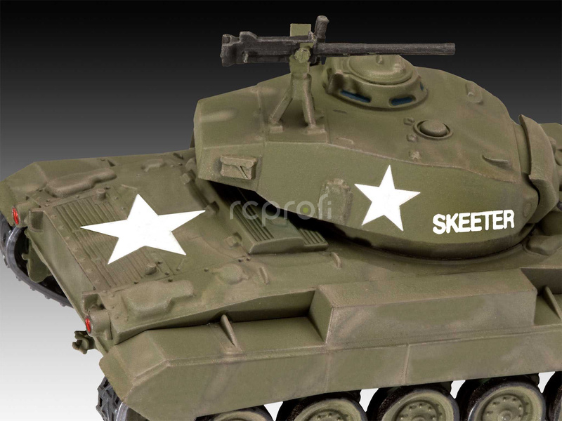 Revell M24 Chaffee (1:76) (sada)