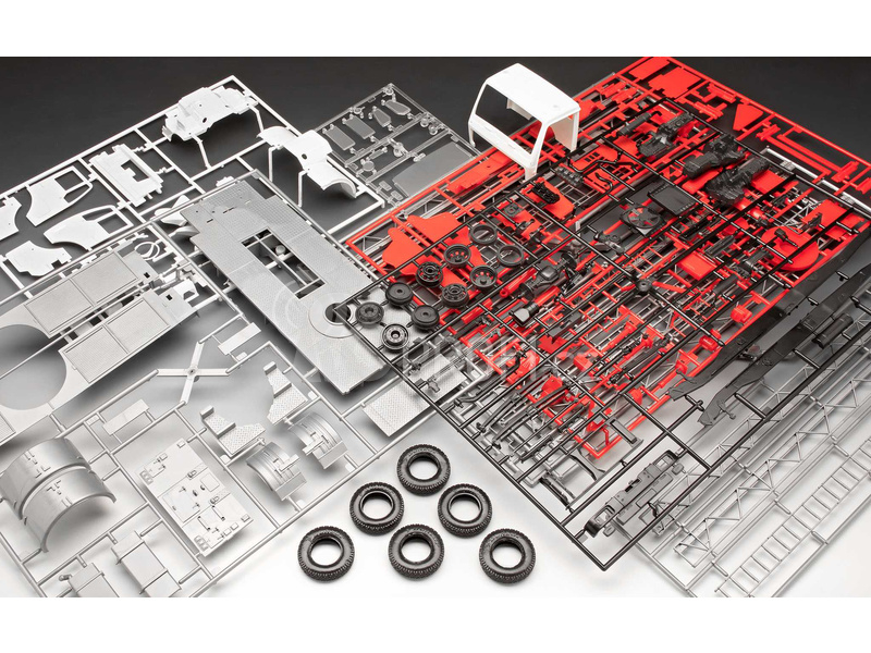 Revell Mercedes-Benz DLK 23-12 (1:24)