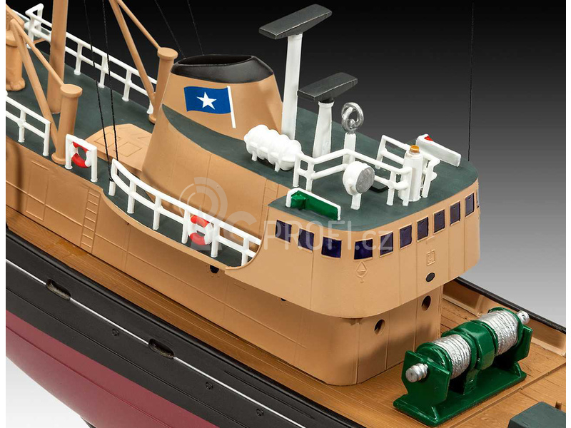 Revell Northsea Fishing Trawler 1:142