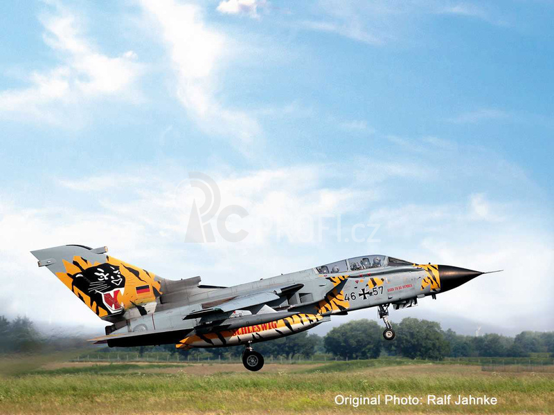 Revell Panavia Tornado ECR Tigermeet 2018 (1:72)