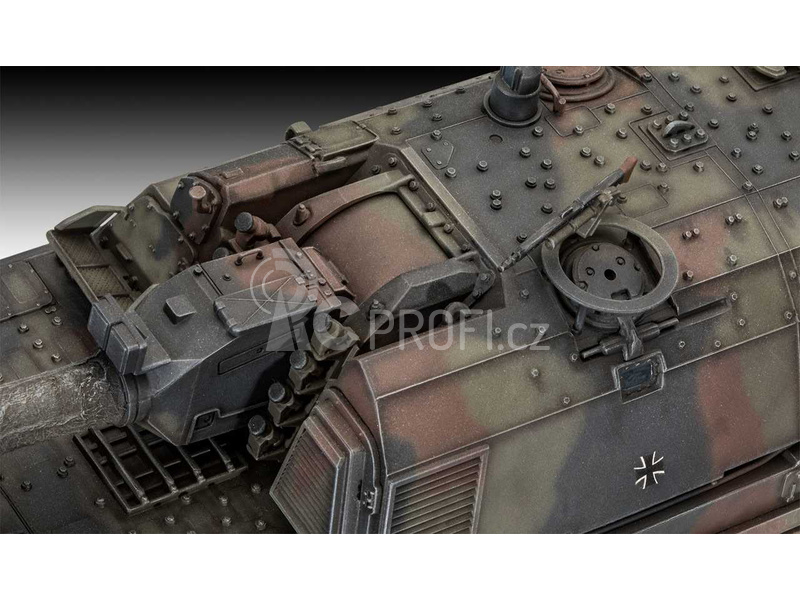 Revell Panzerhaubitze 2000 (1:35)