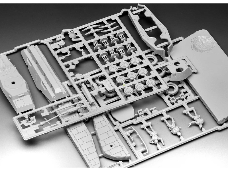 Revell Sd.Kfz. 234/2 Puma (1:76) (sada)