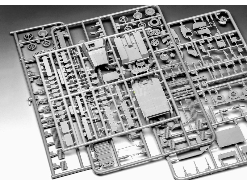 Revell sWS with Flak43 and Sd.Ah58 Ammo Trailer (1:72) (sada)