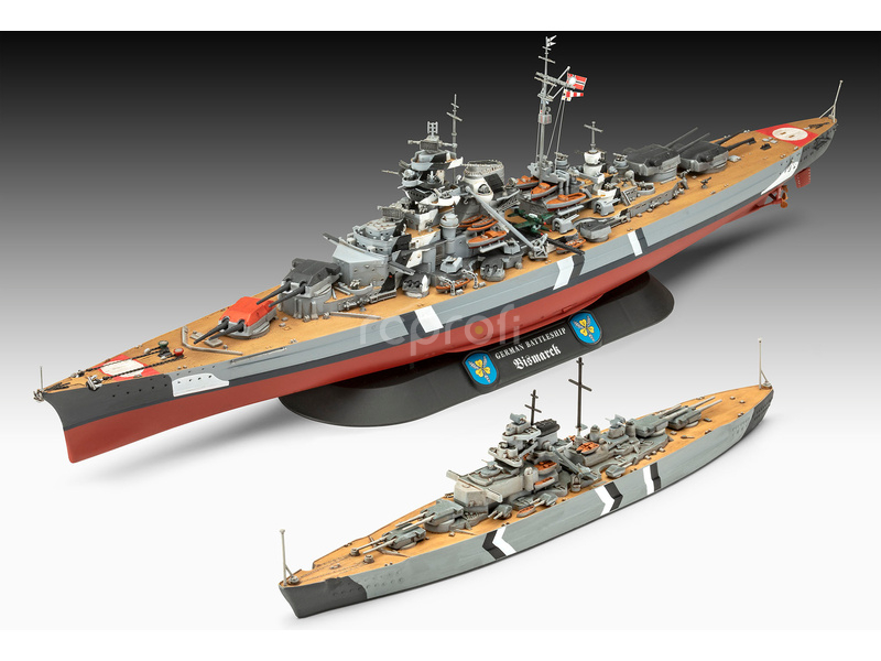 Revell The Legendary Bismarck (1:700 + 1:1200) (giftset)