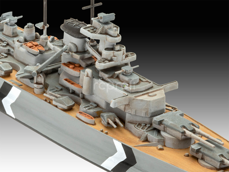 Revell The Legendary Bismarck (1:700 + 1:1200) (giftset)