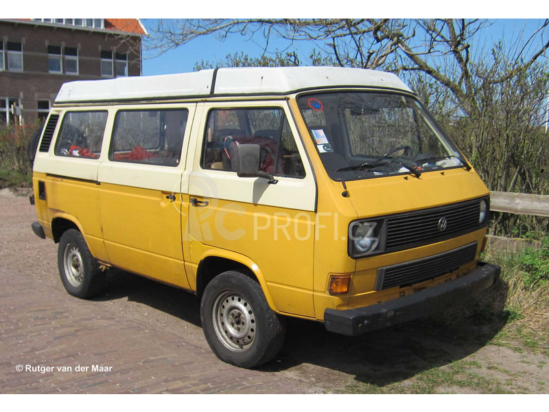 Revell Volkswagen T3 Bus (1:24)
