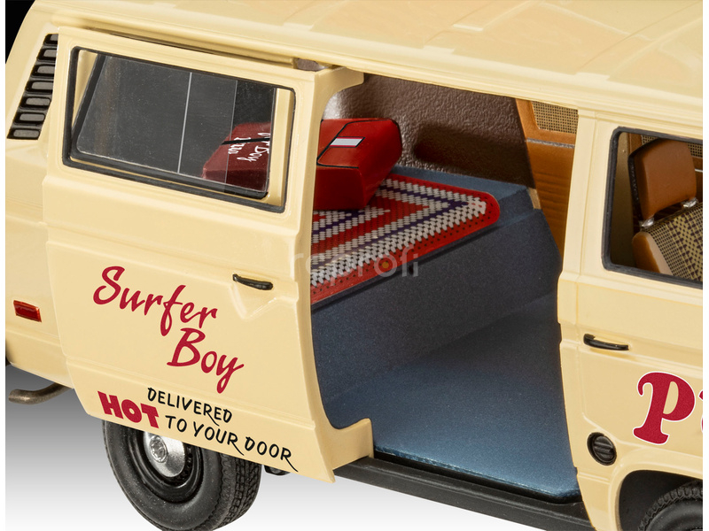 Revell Volkswagen T3 Bus Surfer Boy (1:25)