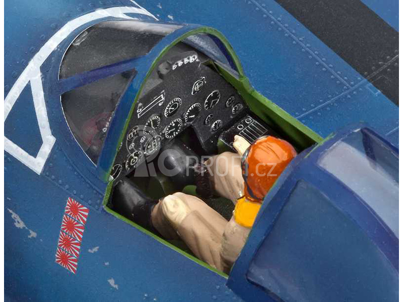 Revell Vought F4U-1D Corsair (1:32)