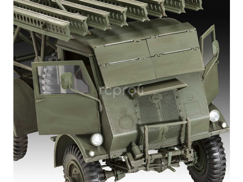 Revell W.O.T. 8 BM-13-16 Katyusha/Cargo (1:35) (sada)