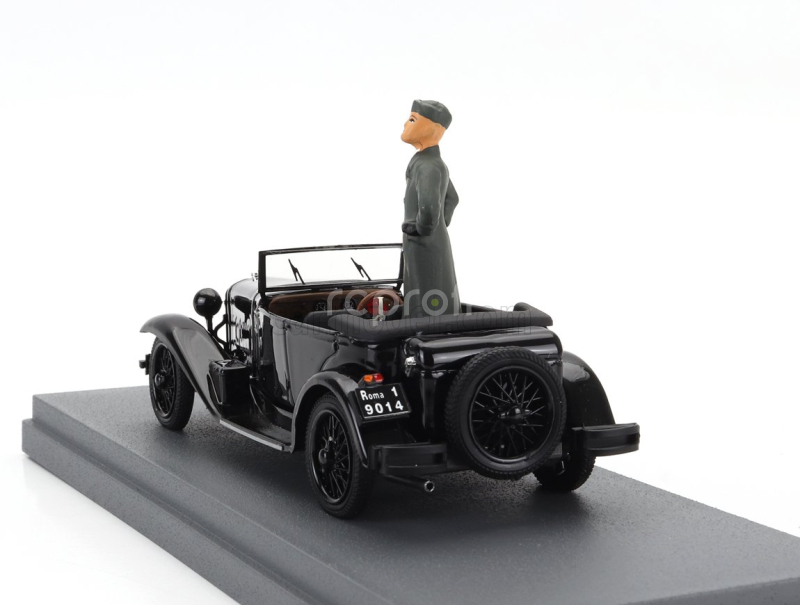 Rio-models Alfa romeo 1750 Torpedo Spider Milano 1944 With Benito Mussolini Figure 1:43 Black