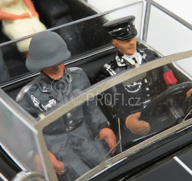 Rio-models Mercedes benz 770k Cabriolet With Adolf Hitler - Eva Braun - Ss Military - Graduated Driver - 1942 - Exclusive Carmodel 1:43 Military Black