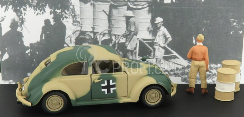 Rio-models Volkswagen Africa Korps Wehrmacht 1941 With Figures 1:43 Vojenský Zelený Písek