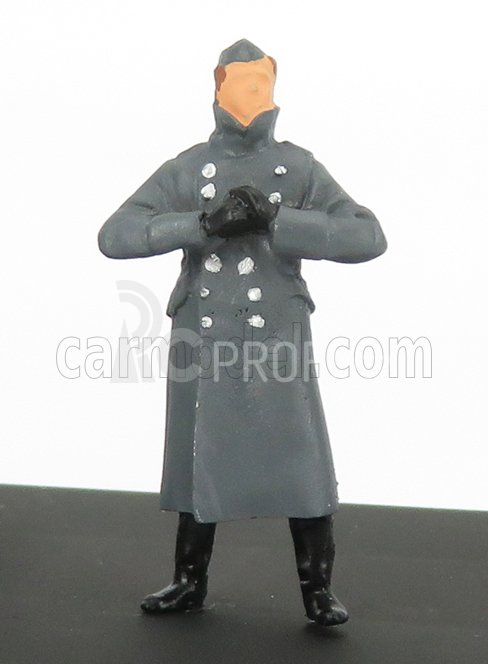 Rio-models Volkswagen Kdf Wehrmacht Winter 1941 With Figures 1:43 Vojenská Šedá Bílá