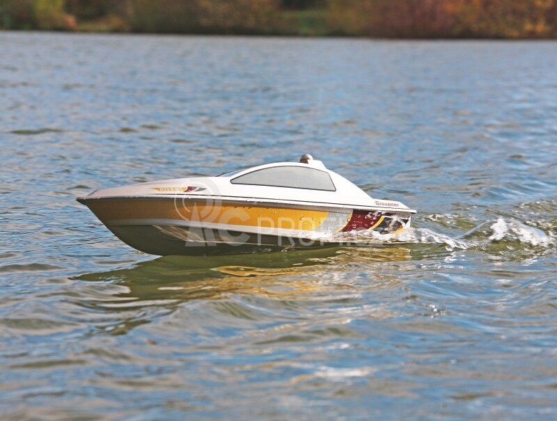 Rivera motorová jachta 605mm, RC set 2,4 GHz
