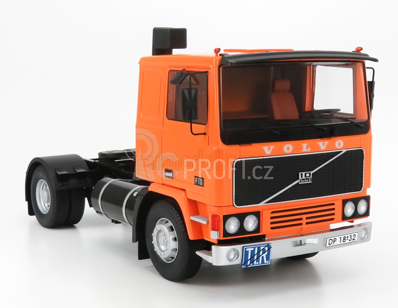 Road-kings Volvo F10 Turbo 6 Tractor Truck 2-assi With Decal Set 1977 1:18 Oranžová Černá