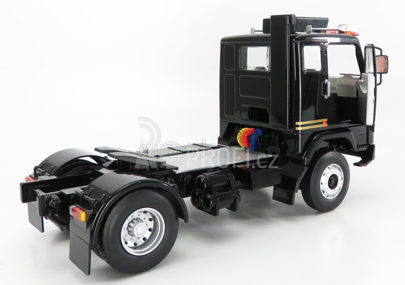 Road-kings Volvo F88 Tractor Truck Team Lotus With Union Jack 2-assi 1978 1:18 Black