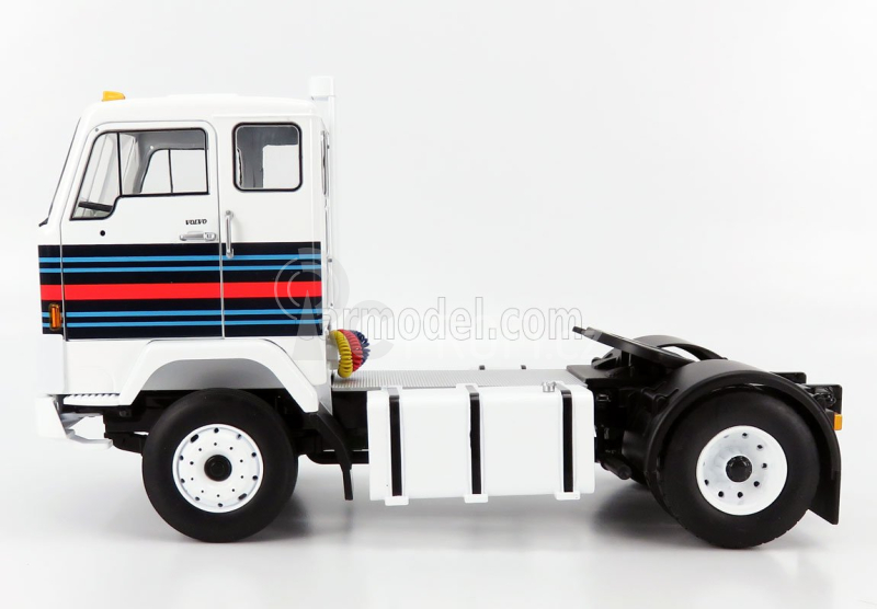 Road-kings Volvo F88 Tractor Truck Team Martini Racing 2-assi 1975 1:18 Bílá Červená Modrá