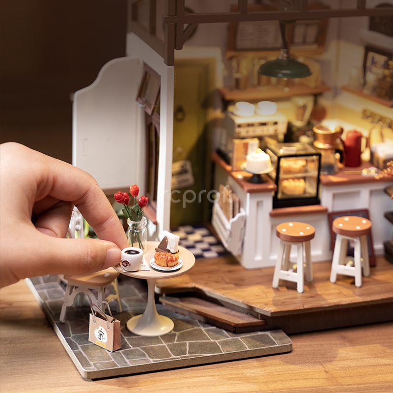 RoboTime 3D Dřevěné puzzle Kavárna č. 17 - poškozený obal