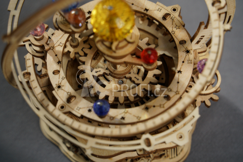 RoboTime 3D skládačka hrací skříňky Historický orloj