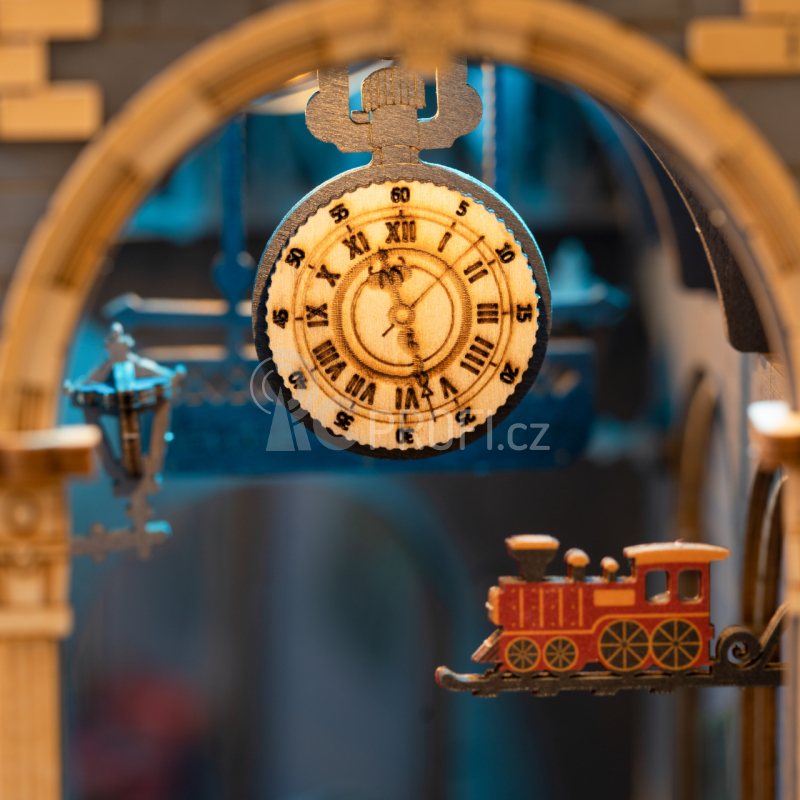 RoboTime miniatura domečku Kouzelné nádraží