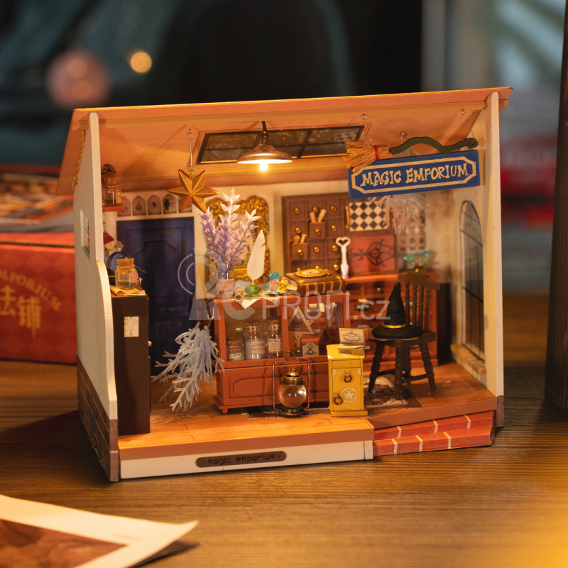 RoboTime miniatura domečku Kouzelnický krámek