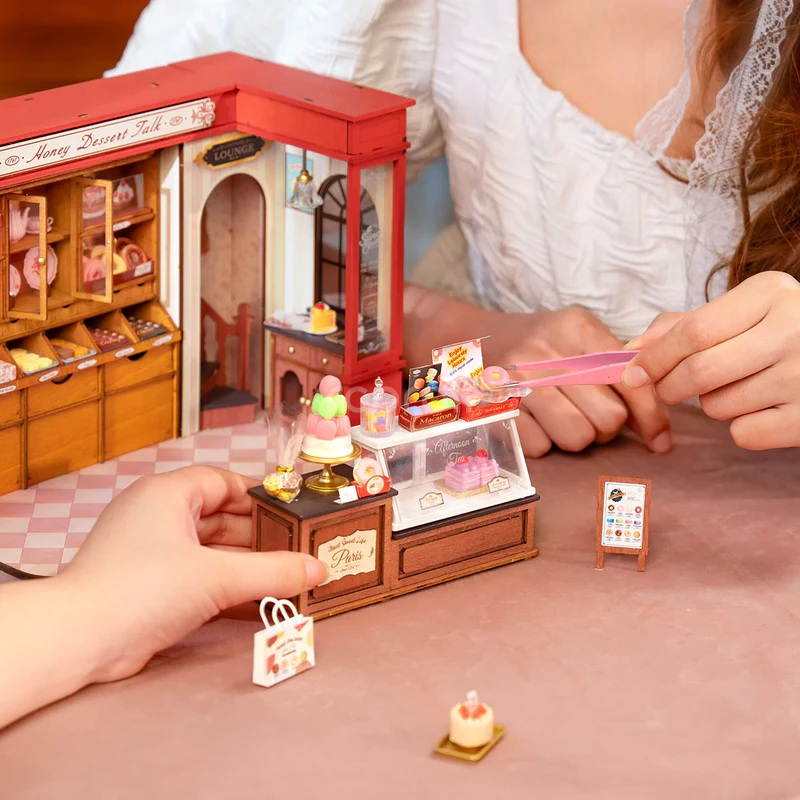 RoboTime Miniatura domečku Medová cukrárna