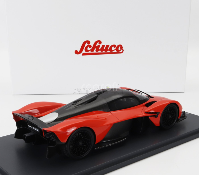Schuco Aston martin Valkyrie 2021 1:18 Cosmos Orange