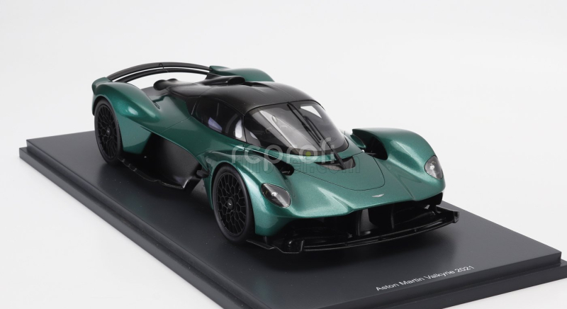 Schuco Aston martin Valkyrie 2021 1:18 Zelená