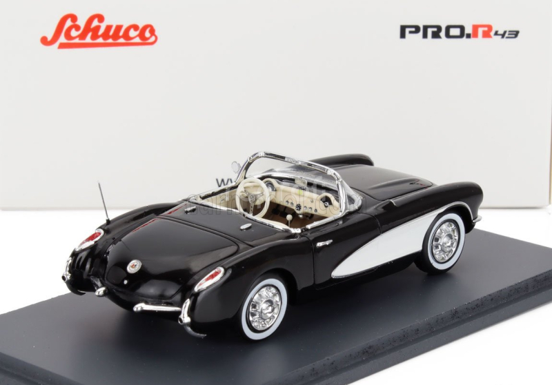 Schuco Chevrolet Corvette C1 V8 Spider 1956 1:43 Černá Stříbrná