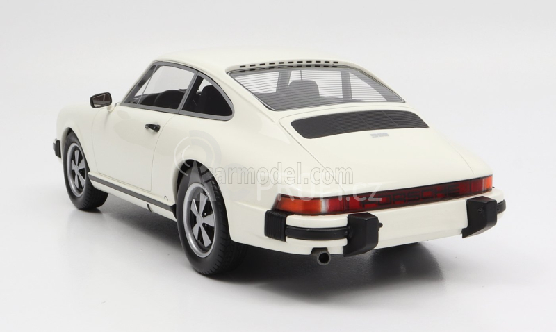 Schuco Porsche 911 Coupe 1977 1:18 Bílá Černá