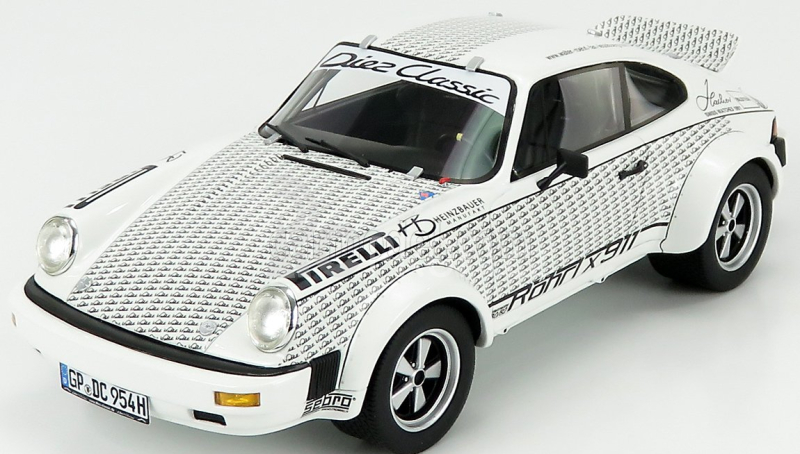 Schuco Porsche 911 Coupe With Walter Rohrl Figure 1969 1:18 Bílá Černá