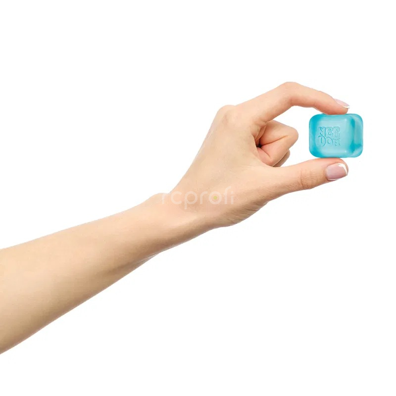 Schylling NeeDoh Mačkací kostka Teenie Nice Ice Baby