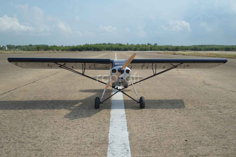 RC letadlo Shock Cub 2,59m, stříbrná