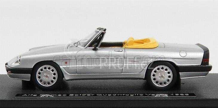 Silas Alfa romeo Spider Quadrifoglio Verde Open 1986 - 3ª Serie Aereodinamica 1:43 Silver