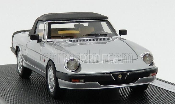 Silas Alfa romeo Spider Quadrifoglio Verde Soft-top 1986 - 3ª Serie Aereodinamica 1:43 Silver