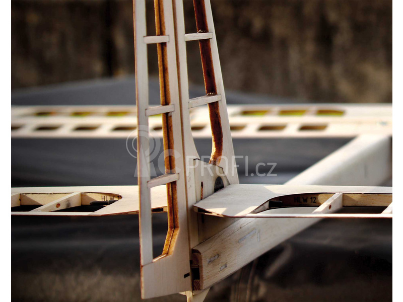 RC letadlo Slider Q 1.99m Kit