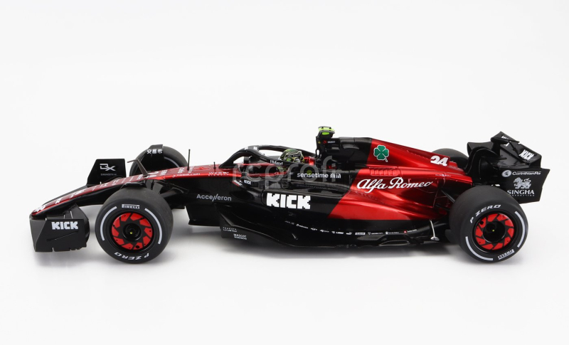 Solido Alfa romeo F1  C43 Team Stake N 24 Spanish Gp 2023 Guanyu Zhou 1:18 Černá Červená