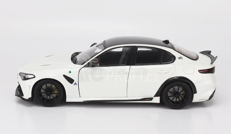 Solido Alfa romeo Giulia Gta 2021 1:18 Bílá