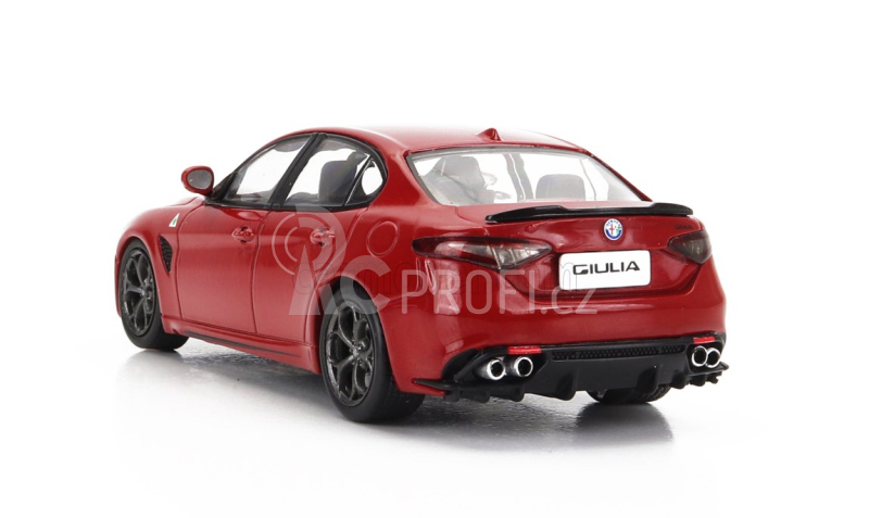 Solido Alfa romeo Giulia Quadrifoglio Biturbo 2019 1:43 Red