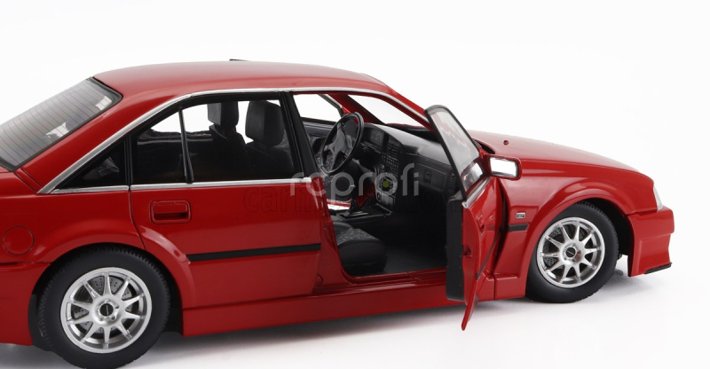 Solido Opel Omega 3.0 24v 1990 1:18 Black