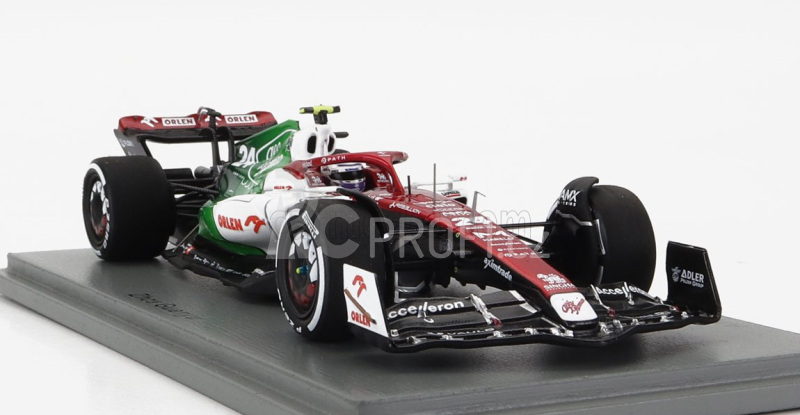 Spark-model Alfa romeo F1  C42 Team Orlen Racing N 24 Azerbaijan Gp 2022 Guanyu Zhou 1:43 Bílá Červená Zelená