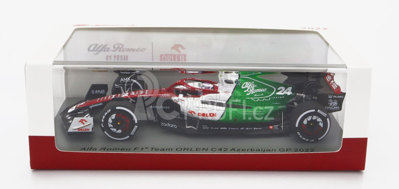 Spark-model Alfa romeo F1  C42 Team Orlen Racing N 24 Azerbaijan Gp 2022 Guanyu Zhou 1:43 Bílá Červená Zelená
