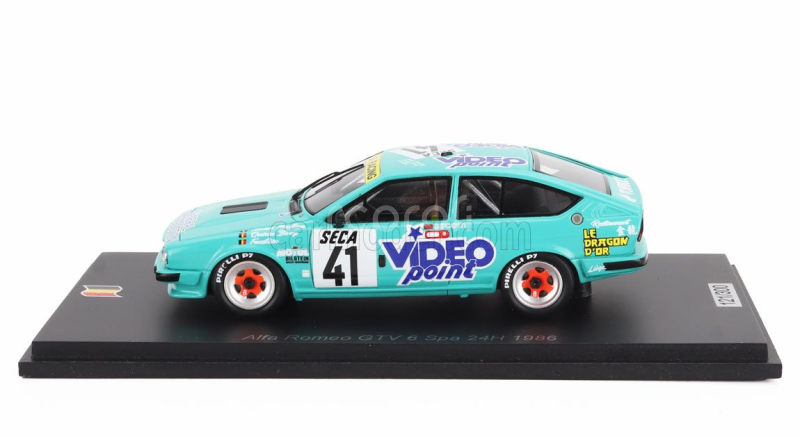 Spark-model Alfa romeo Gtv6 Team Jolly Club N 41 24h Spa 1986 Michel Maillien - Quirin Bovy - Faustein 1:43 Světle Zelená