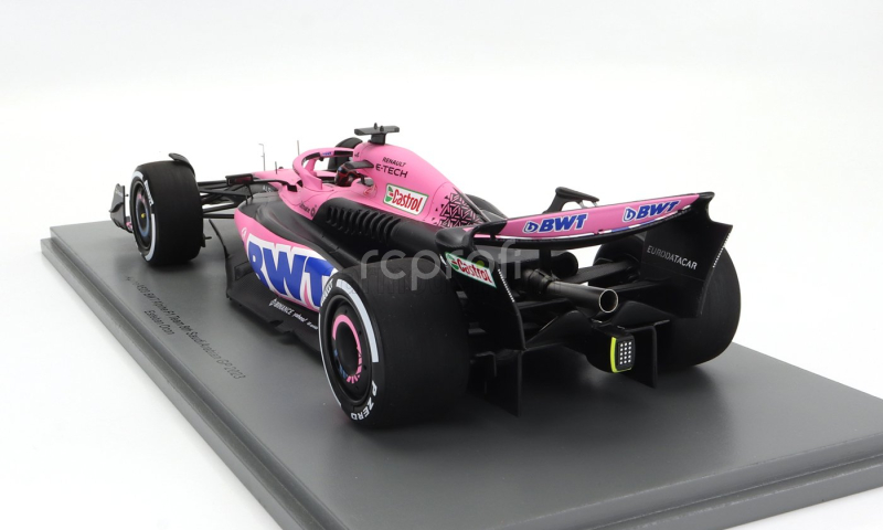 Spark-model Alpine F1  A523 Team Bwt Alpine N 31 Season 2023 Esteban Ocon 1:18 Růžová Modrá
