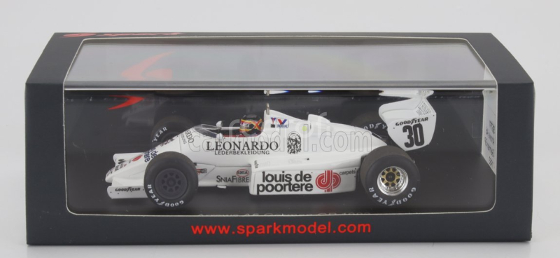 Spark-model Arrows F1  A6 N 30 Germany Gp 1983 Thierry Boutsen 1:43 Bílá