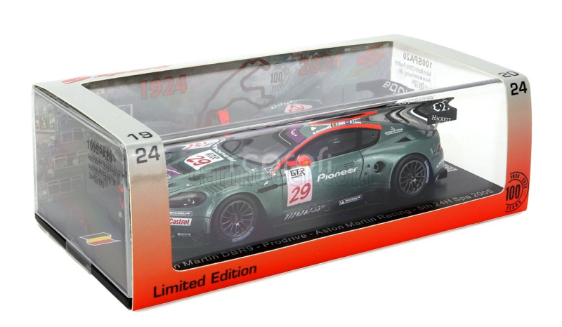 Spark-model Aston martin Dbr9 Prodrive Team Aston Martin N 29 24h Spa 2005 Peter Kox - Pedro Lamy - Marc Goossens - Darren Turner 1:43 Zelená