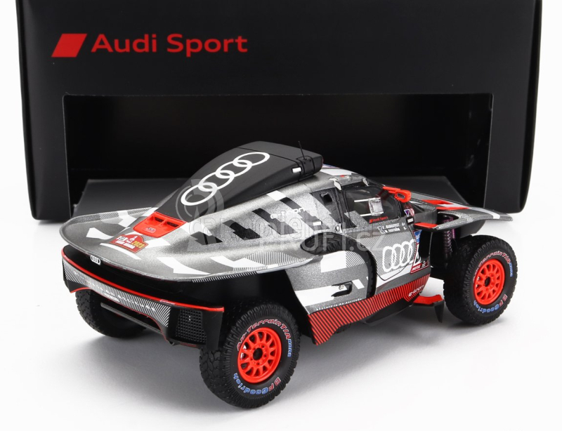 Spark-model Audi Q E-tron Rs Team Audi Sport N 221 Rally Dakar 2023 M Ekstrom - E Bergkvist 1:43 Šedá Stříbrná Černá