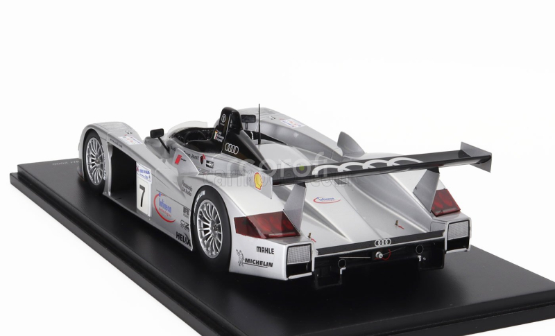 Spark-model Audi R8 3.6l Turbo V8 Team Audi Sport Joest N 7 3rd 24h Le Mans 2000 Michele Alboreto - Rinaldo Capello - Christian Abt 1:18 Stříbrná Černá
