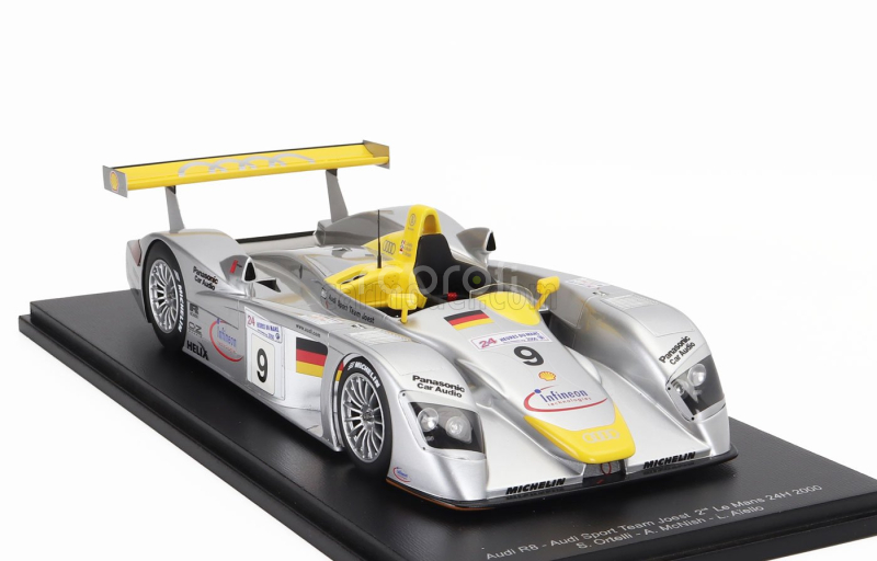 Spark-model Audi R8 3.6l Turbo V8 Team Audi Sport Joest N 9 2nd 24h Le Mans 2000 Laurent Aiello - Allan Mcnish - Stephane Ortelli 1:18 Stříbrná Žlutá