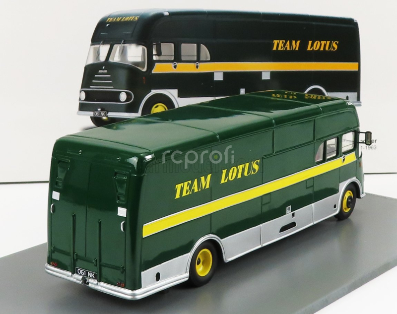 Spark-model Bedford Truck Team Lotus Car Transporter 1961 1:43 Zelená Žlutá Stříbrná